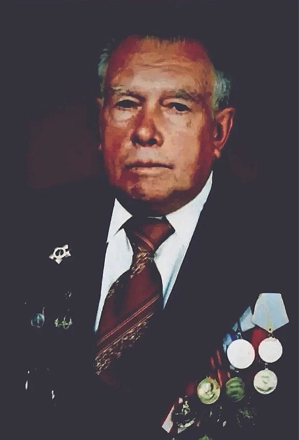 Коновалов (2).jpg Коновалов (2).jpg